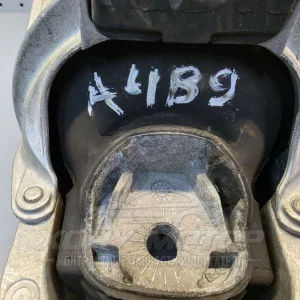 Подушка опора двигателя Audi A4 B9 левая