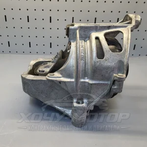 Подушка опора двигателя Audi A4 B9 левая