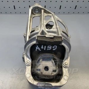 Подушка опора двигателя Audi A4 B9 левая