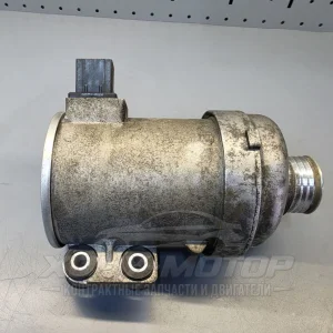 Насос водяной Помпа BMW F20