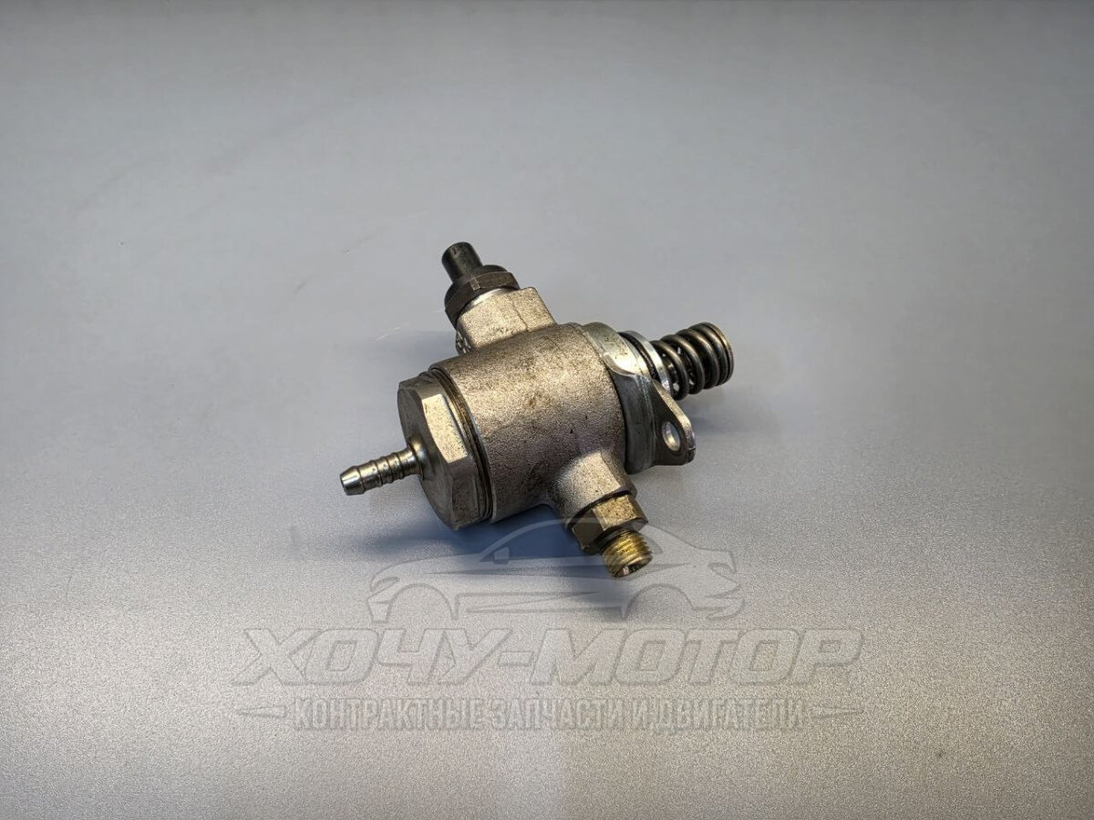 Топливный насос ТНВД Audi A4 B8 2.0 L CDN